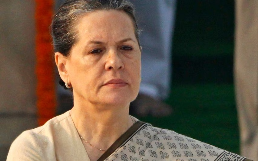Sonia Gandhi Biography

