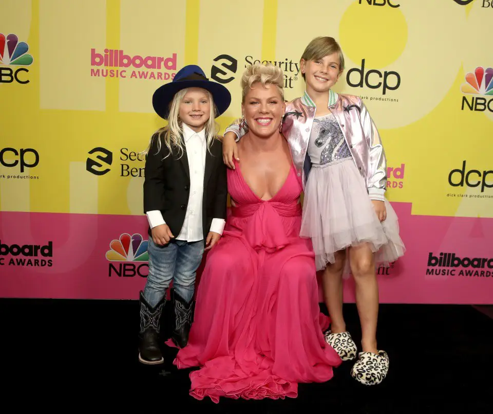 P!nk with Children