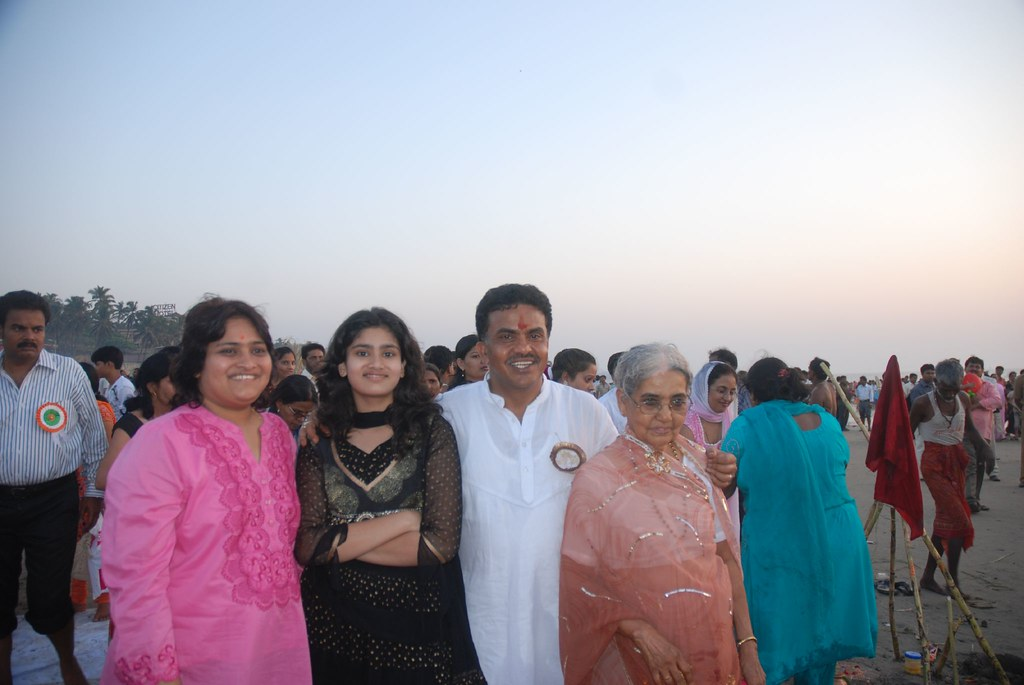 Sanjay Nirupam Family