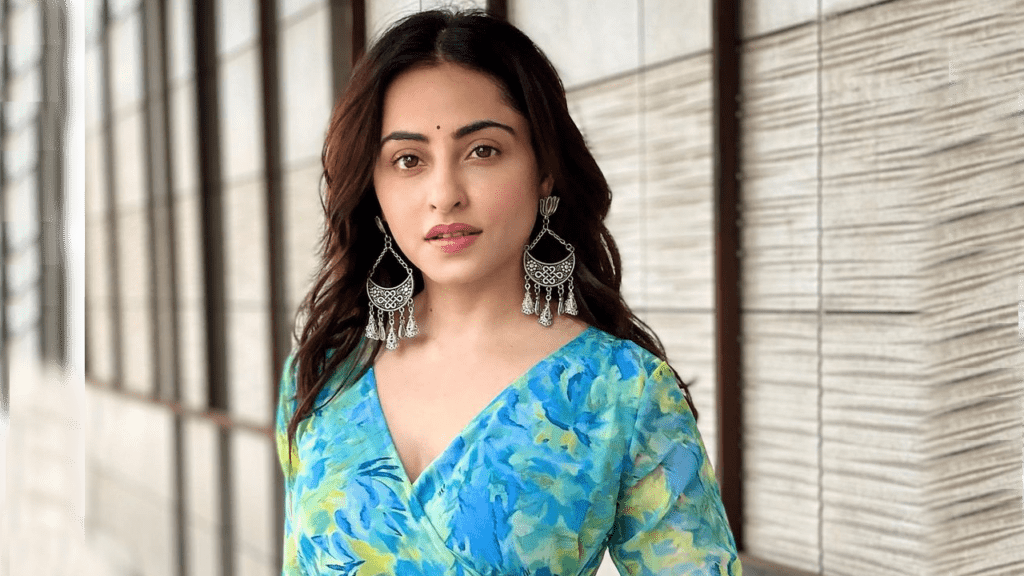 Niyati Fatnani Biography