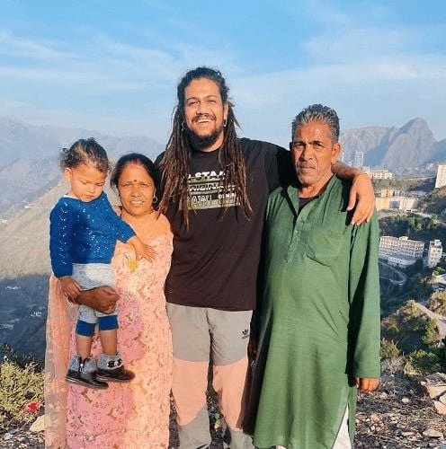Hansraj Raghuwanshi Family