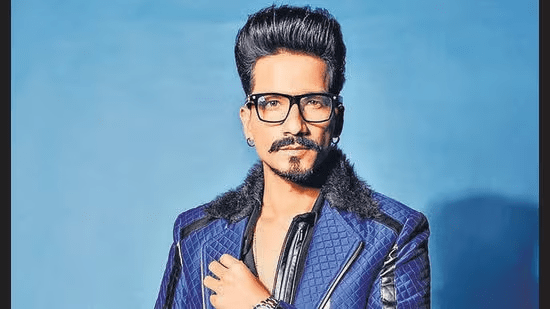 Haarsh limbachiyaa Biography